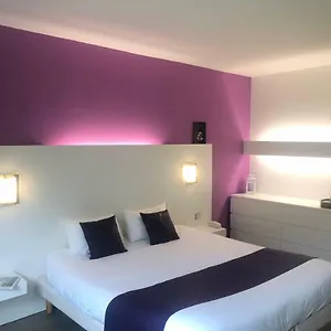 Latitude Ouest Restaurant & 3*, Locronan France